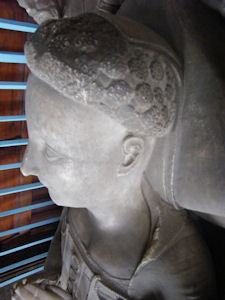 Spilsby - St James Roger Willoughby 4th Baron 1396 and Elizabeth Latimer 1395